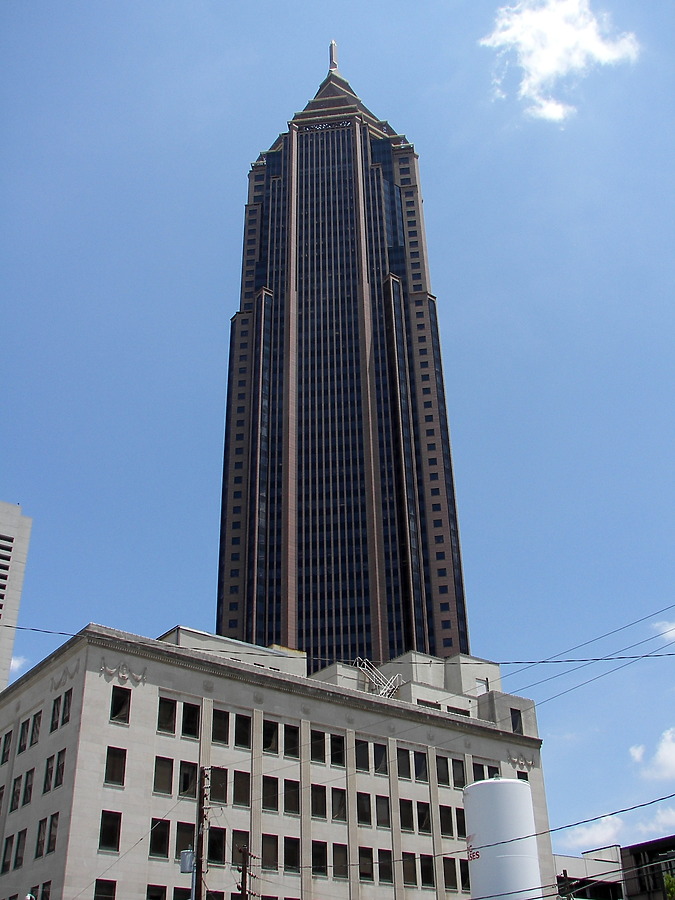 Bank of America Plaza by Rodney Gunn