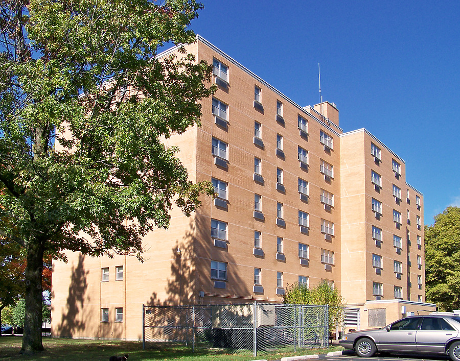 Braner Building by Ryan Hildebrand