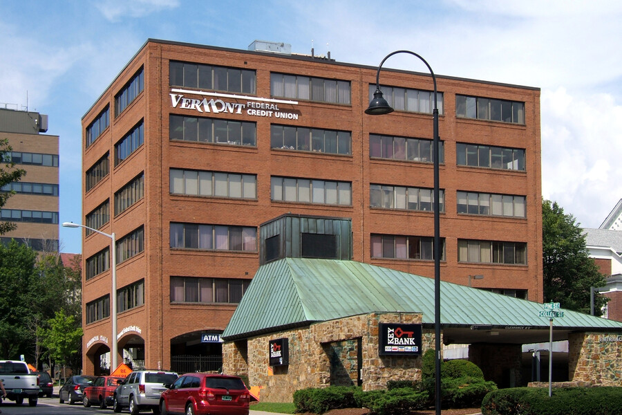 Financial Plaza