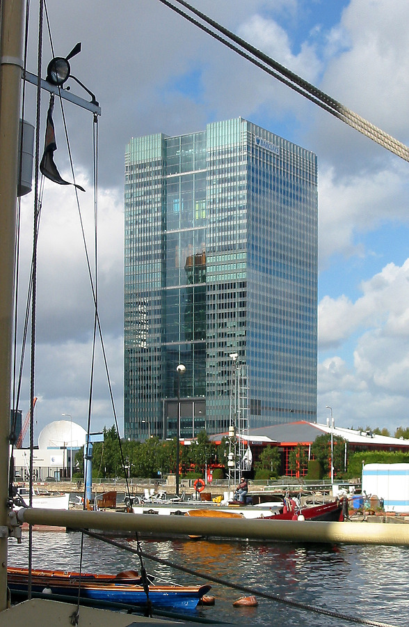 One Churchill Place by Jonathan Smith