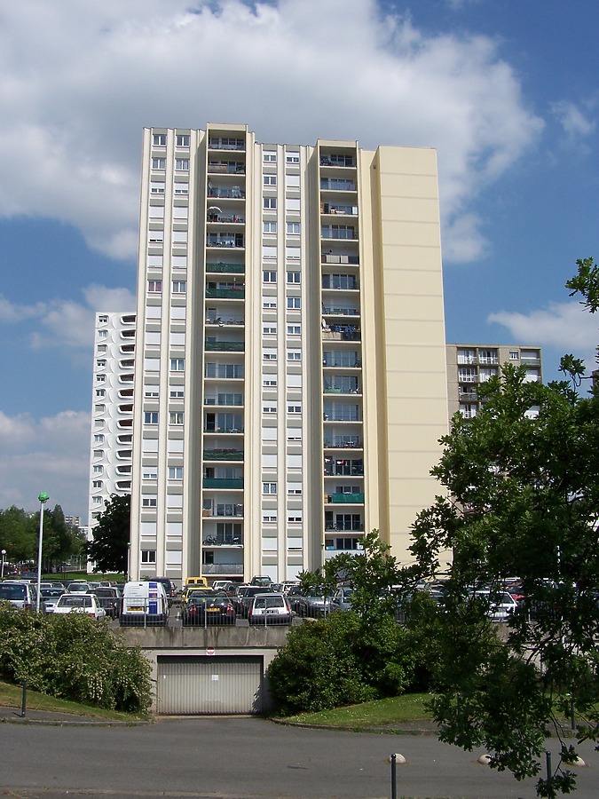 2 Allée de Lucerne by Florian Barbier