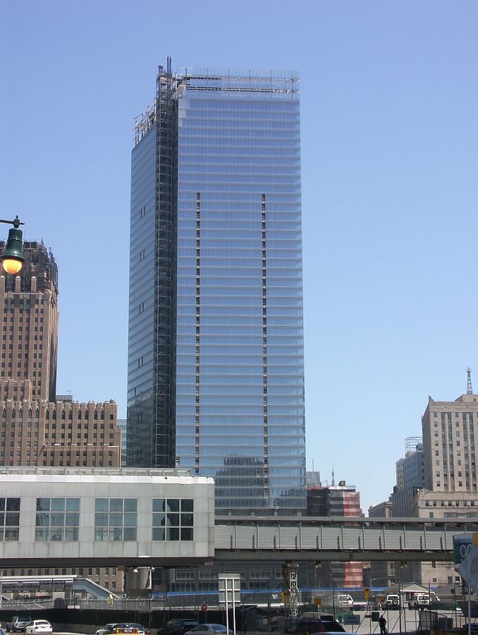 Seven World Trade Center by Marshall Gerometta