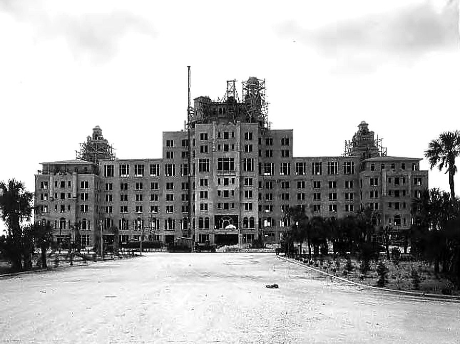 The Don CeSar Beach Resort by Burgert Brothers/ Courtesy, Tampa-Hillsborough County Public Library System