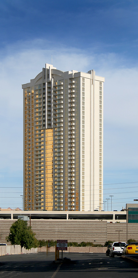 The Signature at MGM Grand - Tower II by Jim Schwartz