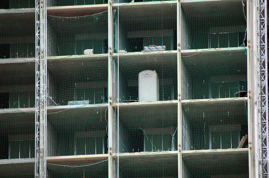Hesperia Tower by David Guija