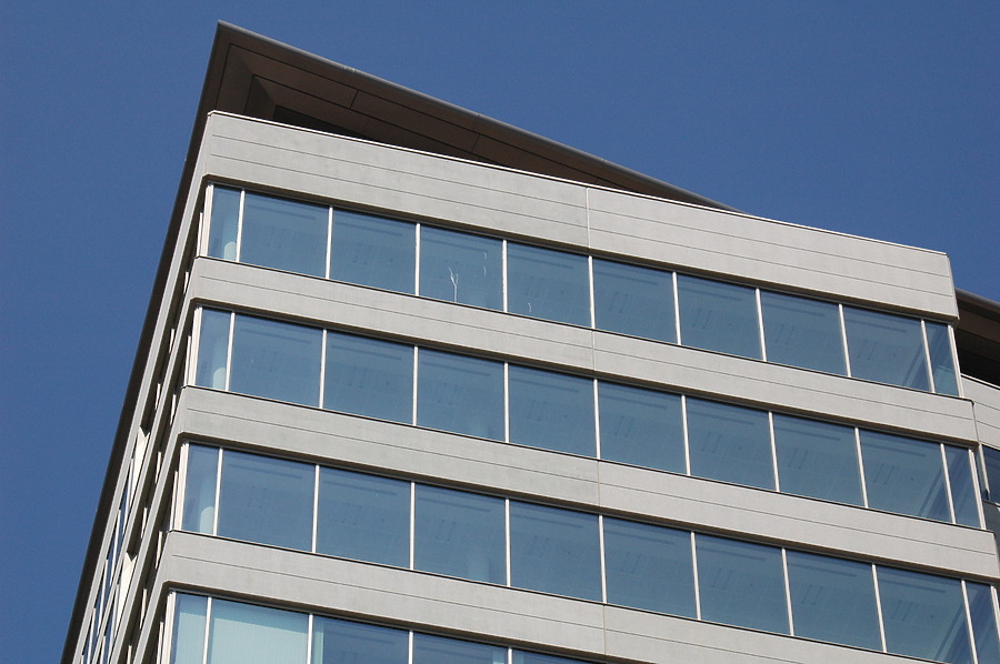 Torre Diagonal Mar by David Guija