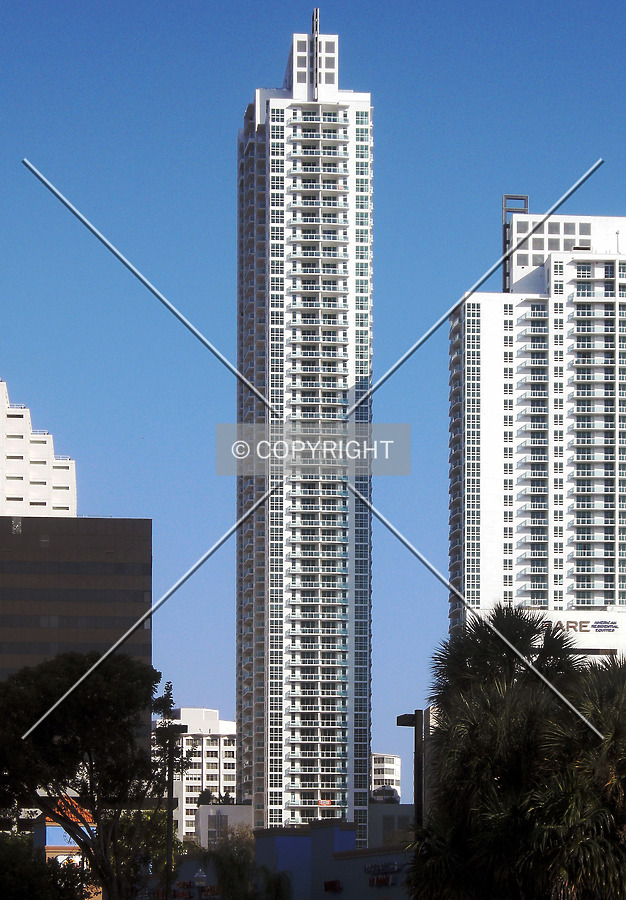 Plaza on Brickell Tower I by Jorge Molina