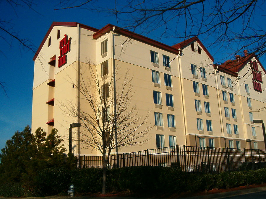 La Quinta Inn & Suites Atlanta Airport North by Rodney Gunn