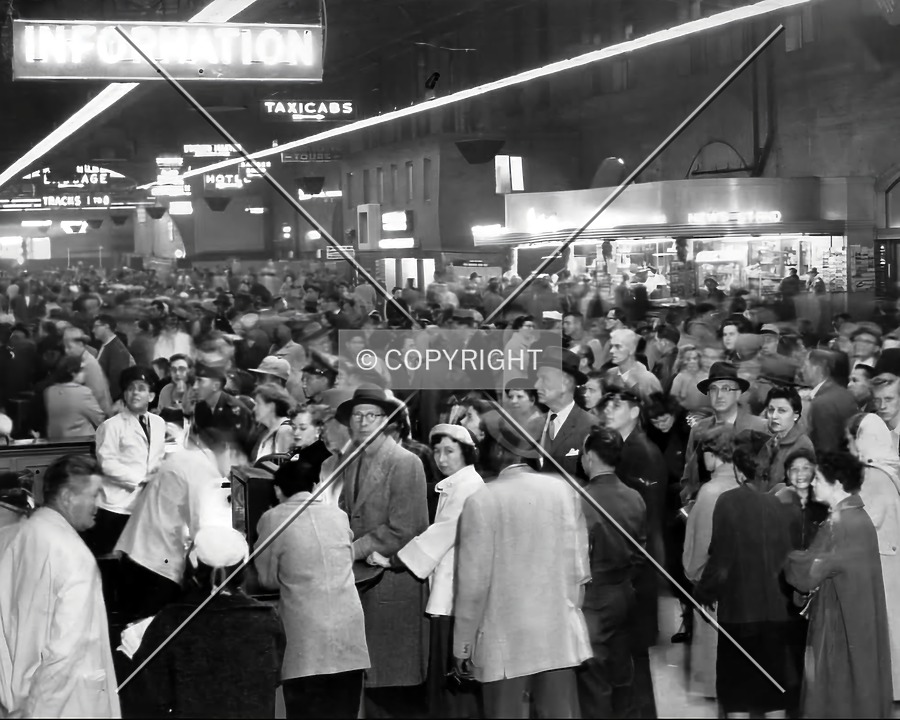 Saint Louis Union Station by Ryan Hildebrand