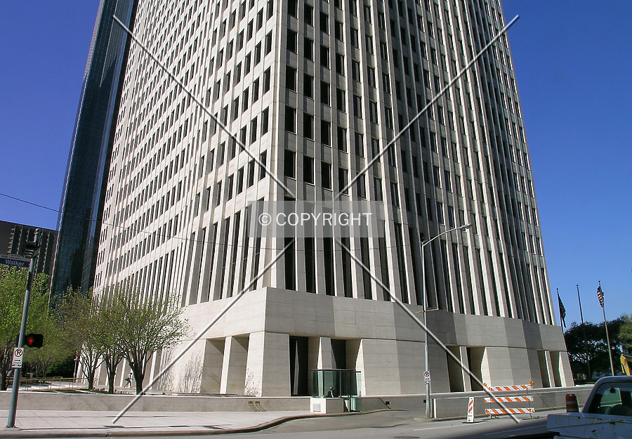 One Shell Plaza by Serdica