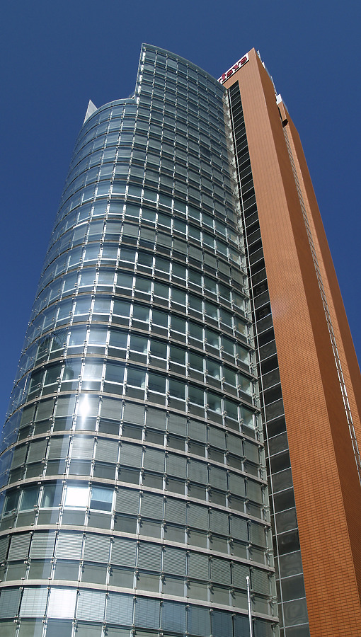 Andromeda Tower by Cesar Serrano
