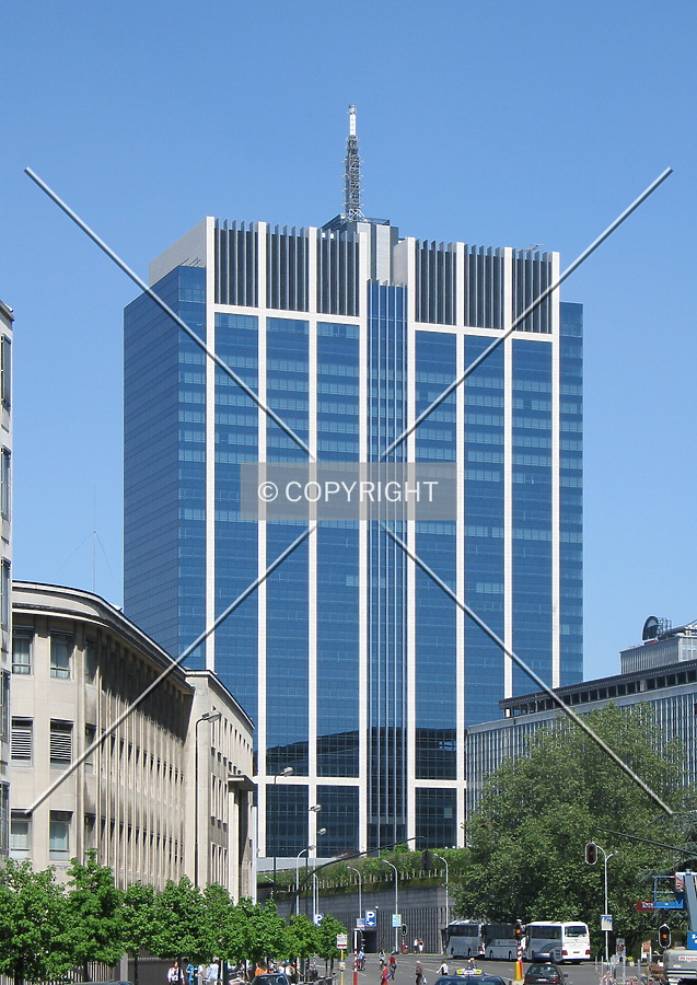 Tour Finances / Financietoren by Emmanuel D.