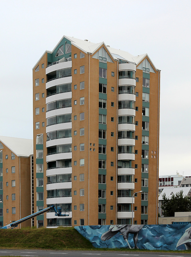 Skúlagata 20 by Kjetil Balog