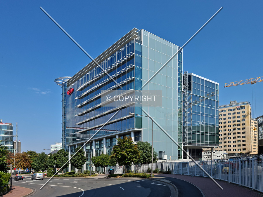 Kia Motors European Headquarters & Design Center by Nephilim
