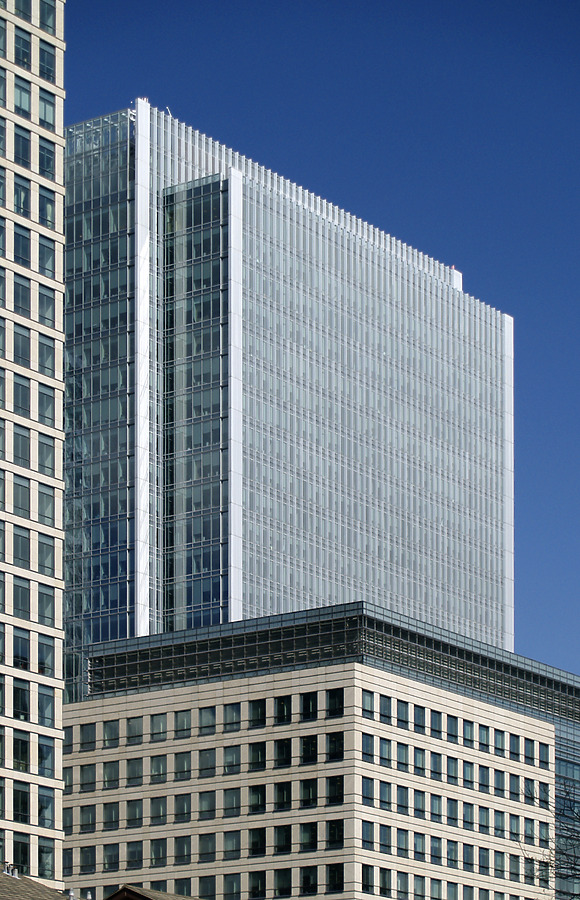 10 Upper Bank Street by Cesar Serrano