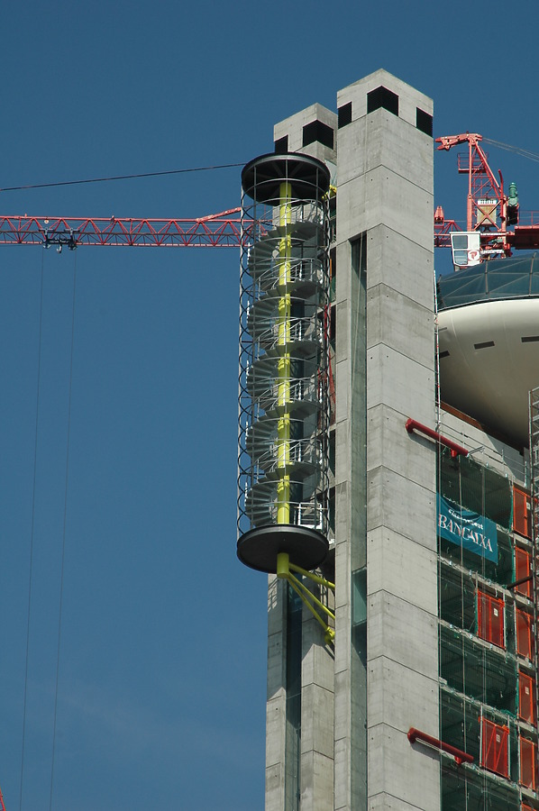 Hesperia Tower by David Guija
