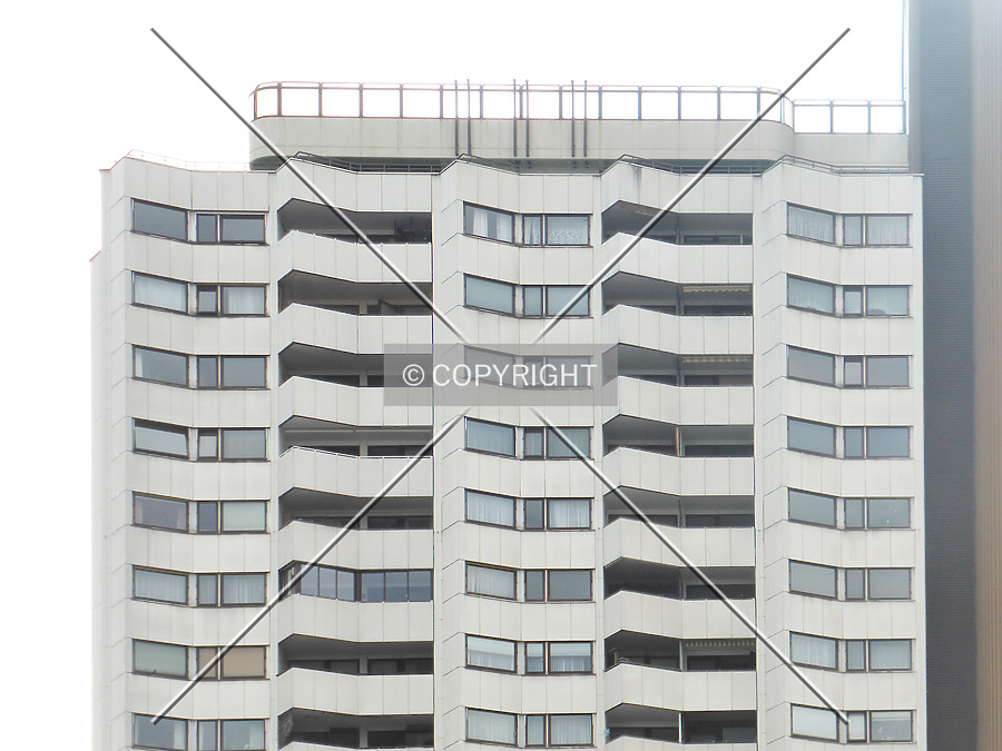 Wohnpark Alterlaa - Block B1-B2 by Nephilim