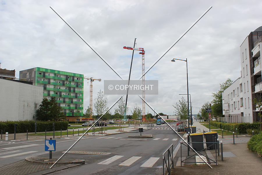 Le Chromosome by Florian Barbier