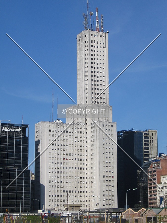 Edificio Alas by Maximiliano Buono