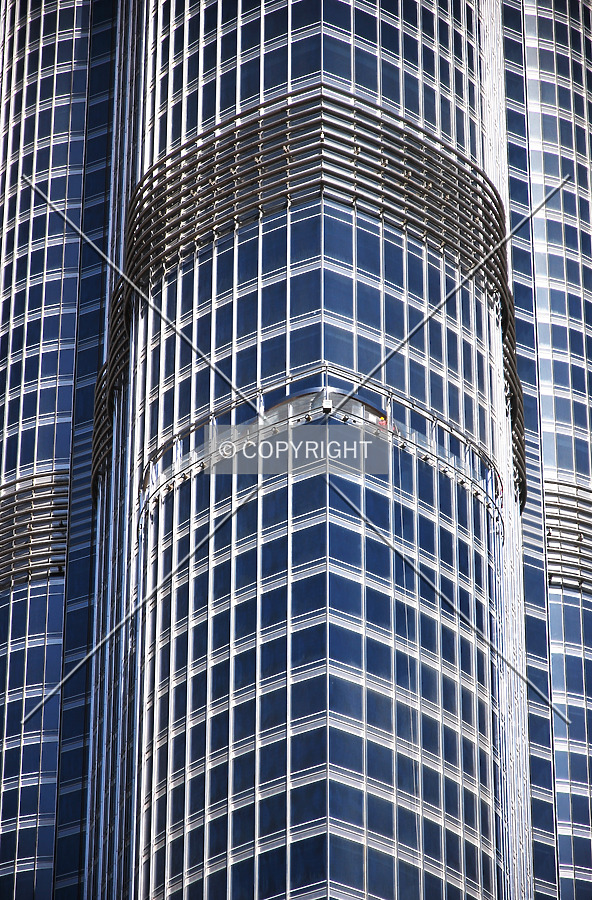 Burj Khalifa by Nareg Karamanoukian