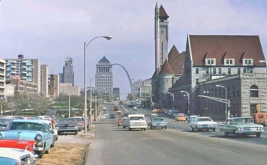 Saint Louis Union Station by Ken Safrabln