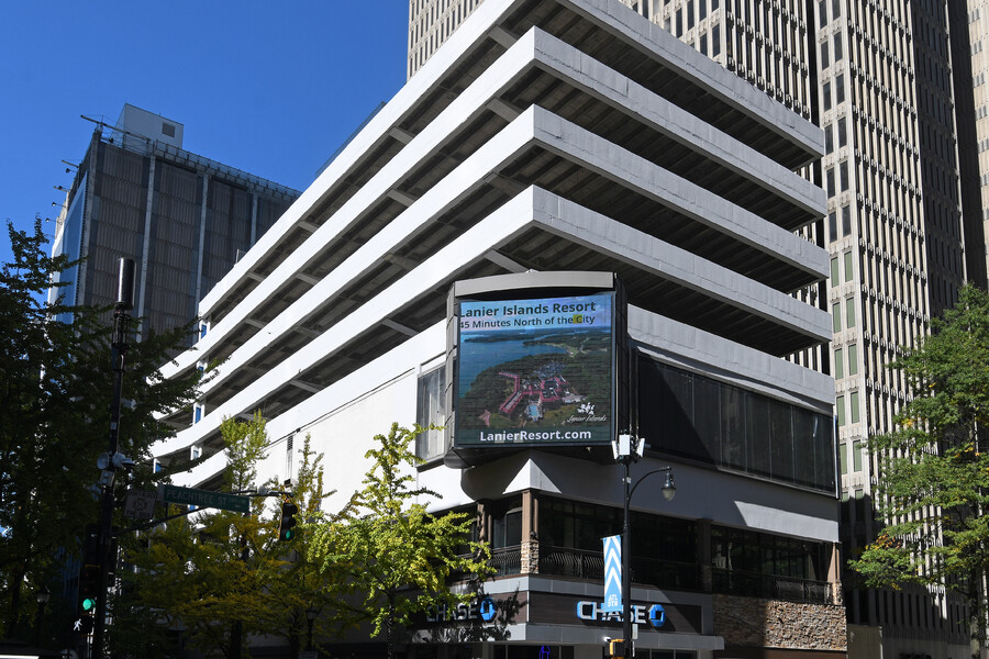 218 Peachtree Street Parking Garage