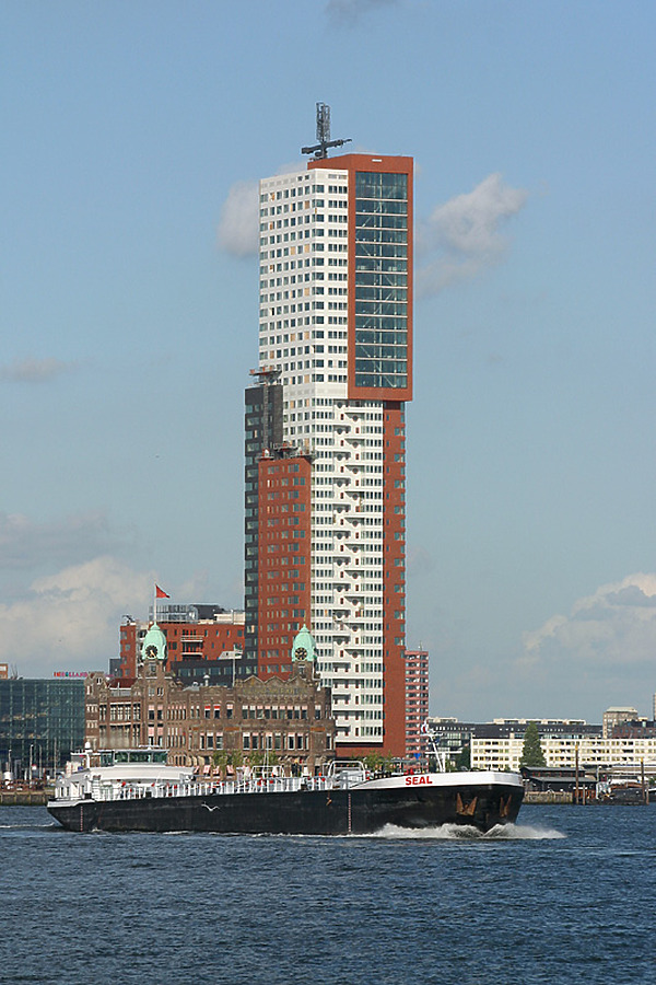 Montevideo by Michiel van Dijk