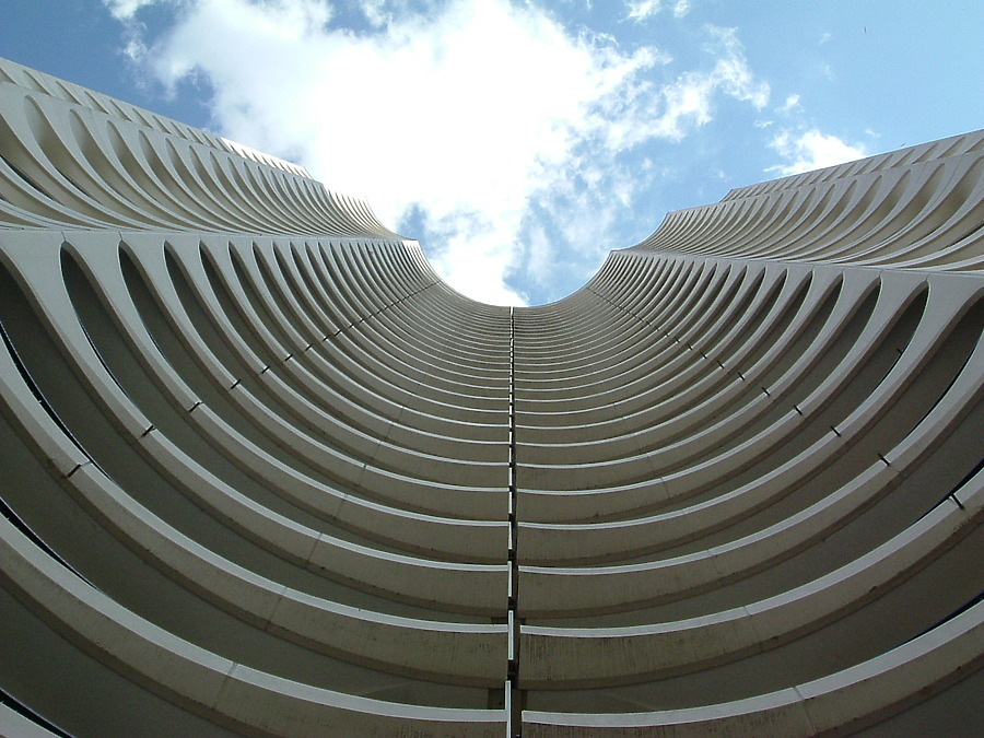 Les Horizons by Florian Barbier