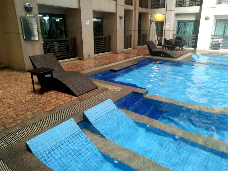 Sundeck and kiddie pool