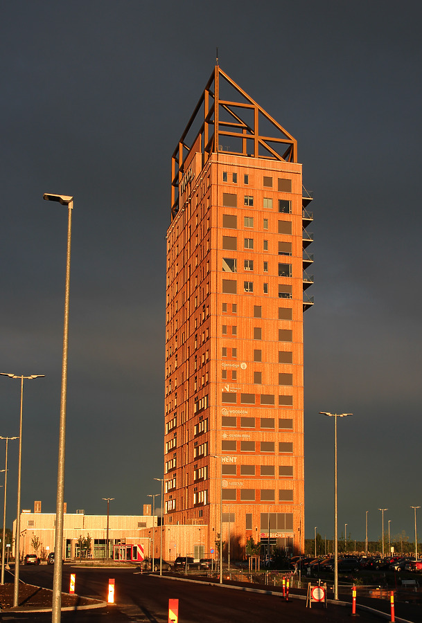 Mjøstårnet by Kjetil Balog