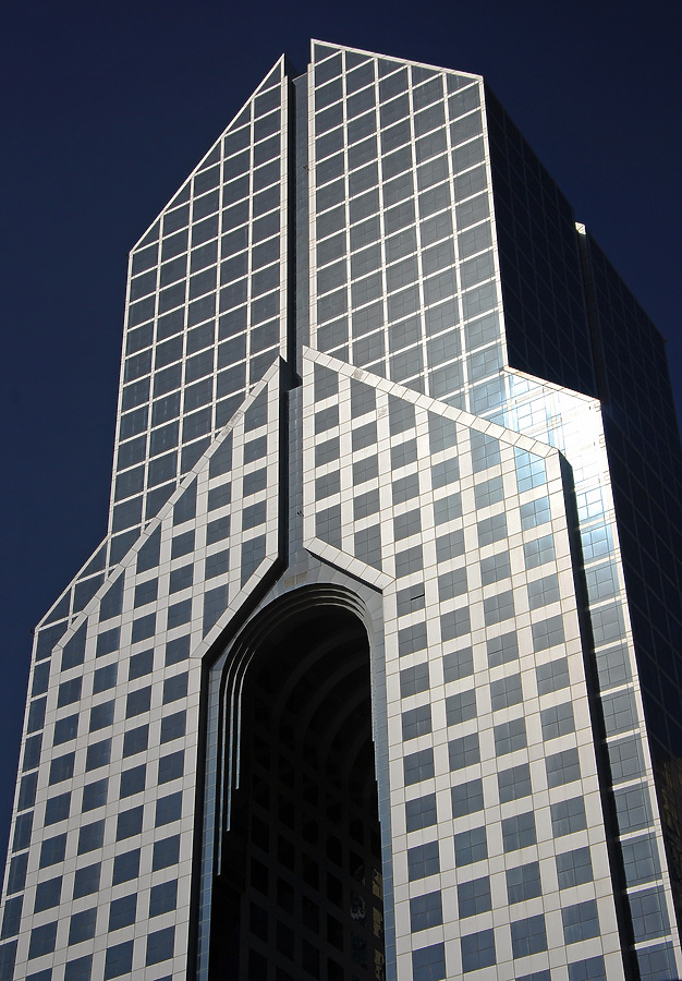 Dusit Dubai by Nareg Karamanoukian