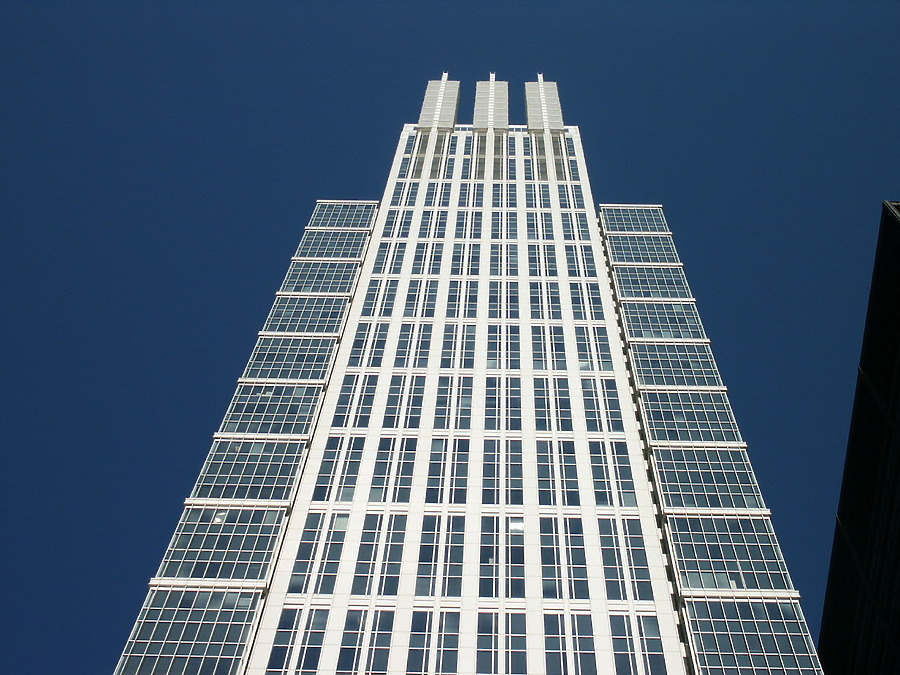 Chicago Title & Trust Building by Daniel Kieckhefer