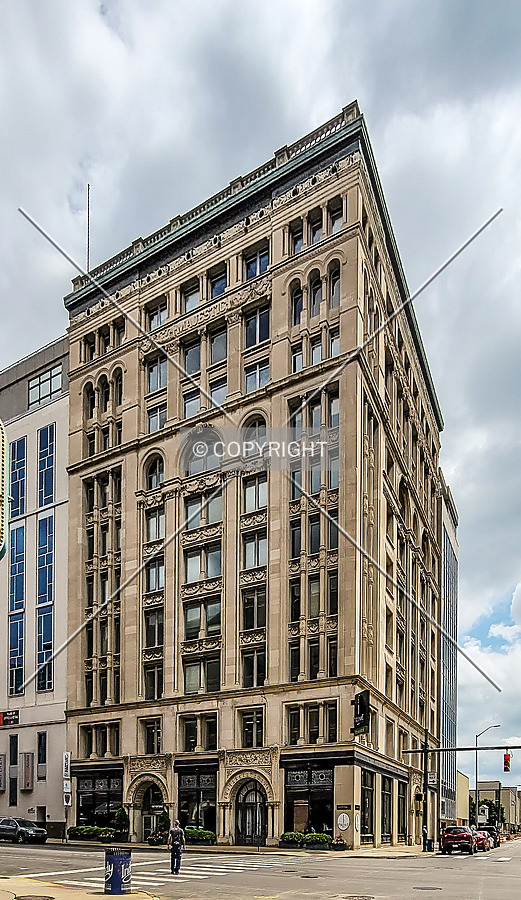 Majestic Building by Ryan Hildebrand