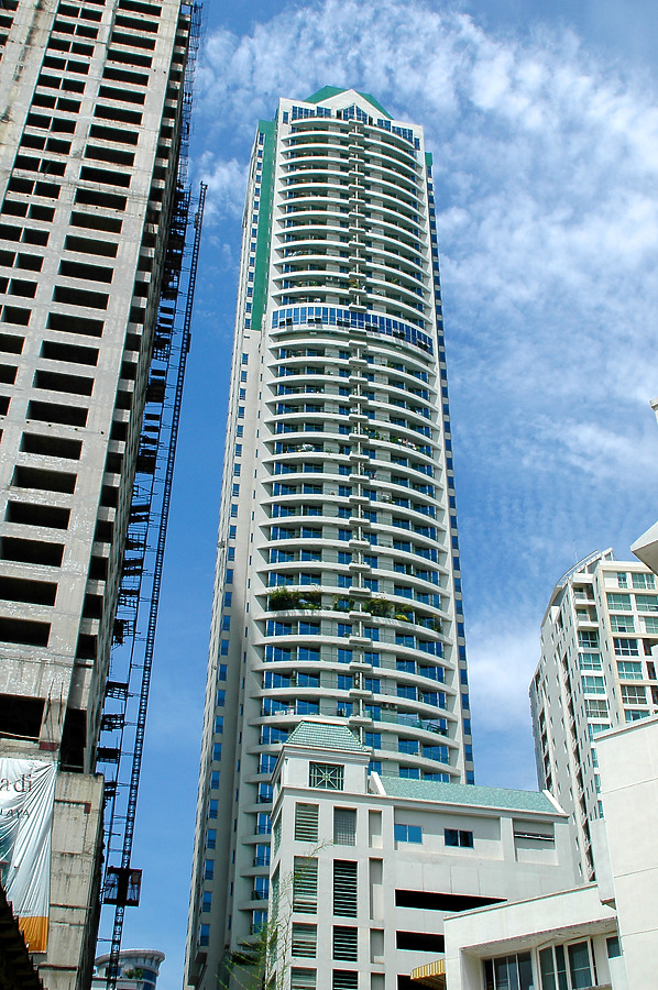 Sathorn House by John Bek