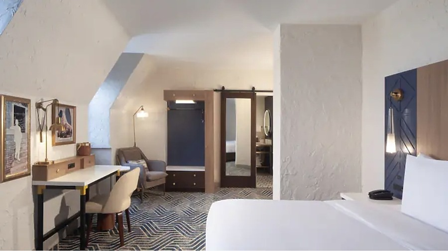 Urbana-Lincoln Hotel by Hilton