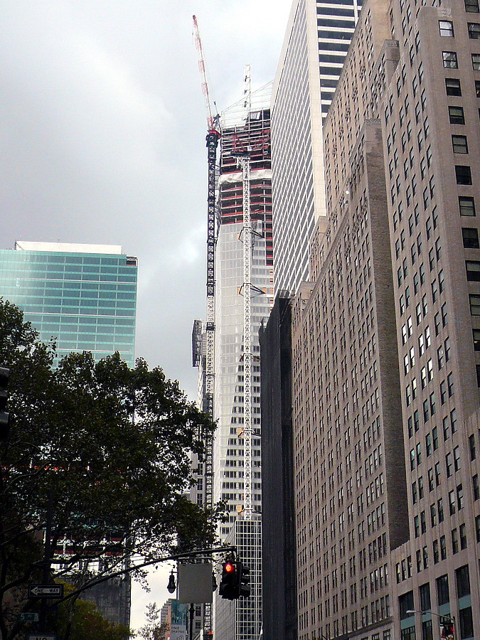 Bank of America Tower by Nate Lindsey