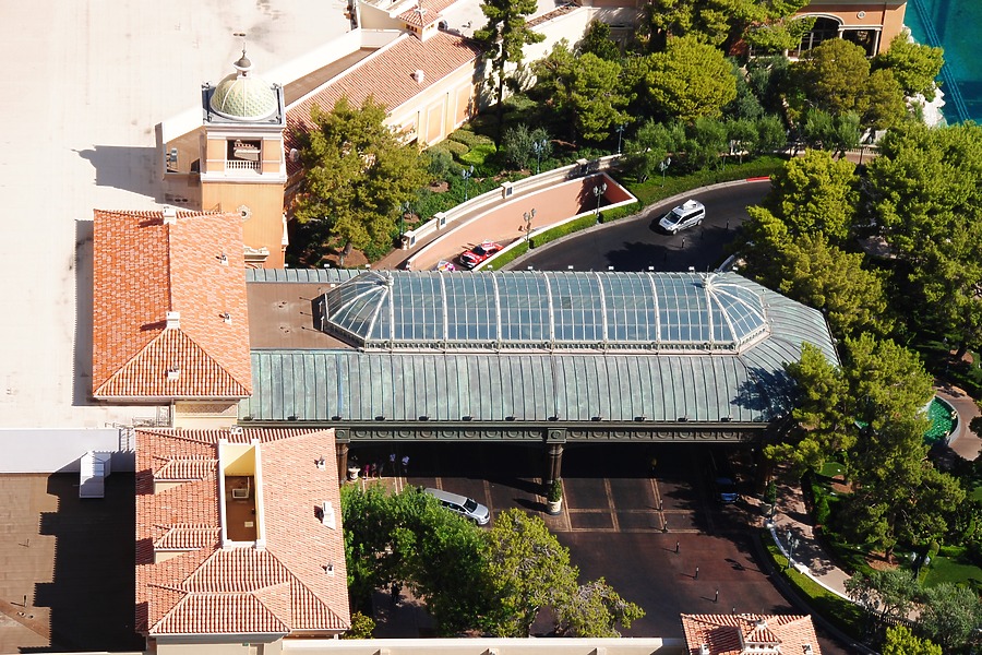 Bellagio Resort & Casino by Brian LoBue