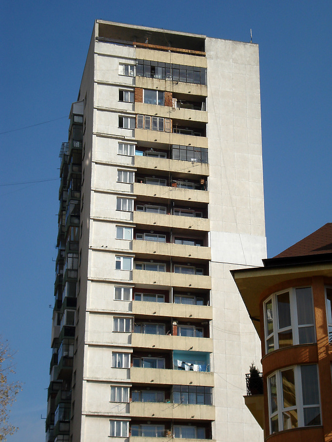 Borovo, Block 231 by Kaloian