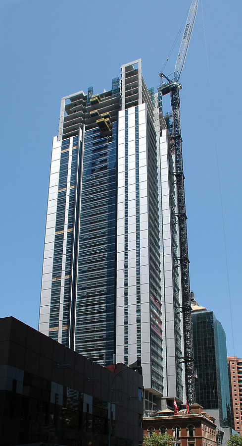 Lumière Residences by John Bek