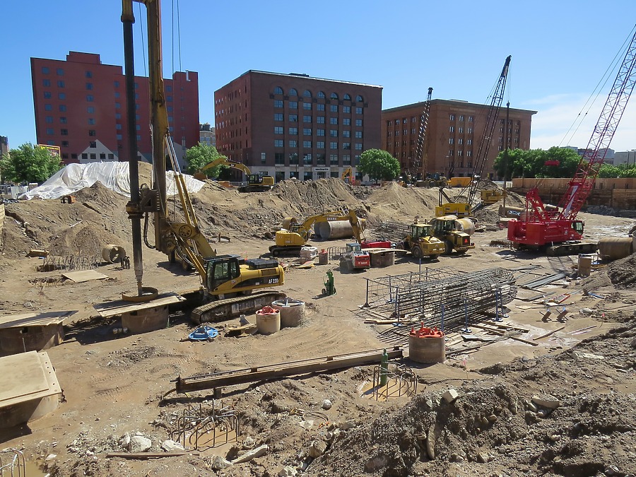 Wells Fargo 600 Tower by James Peacock