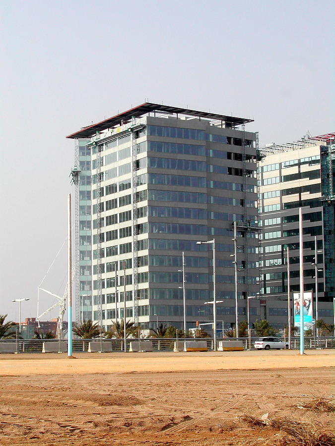 Torre Diagonal Mar by David Guija