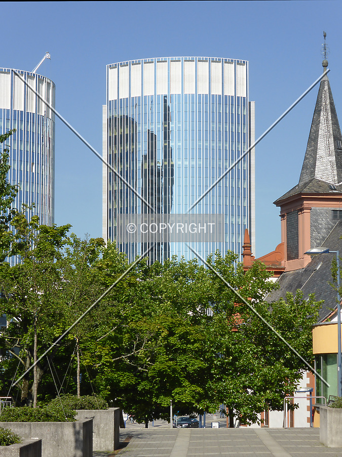 Haus der Wirtschaft - Turm 1 by Nephilim