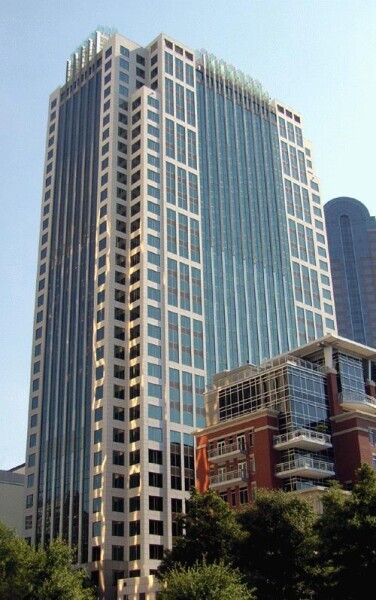 957-561-810