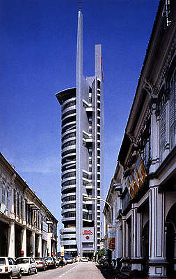 Menara UMNO by T.R. Hamzah & Yeang