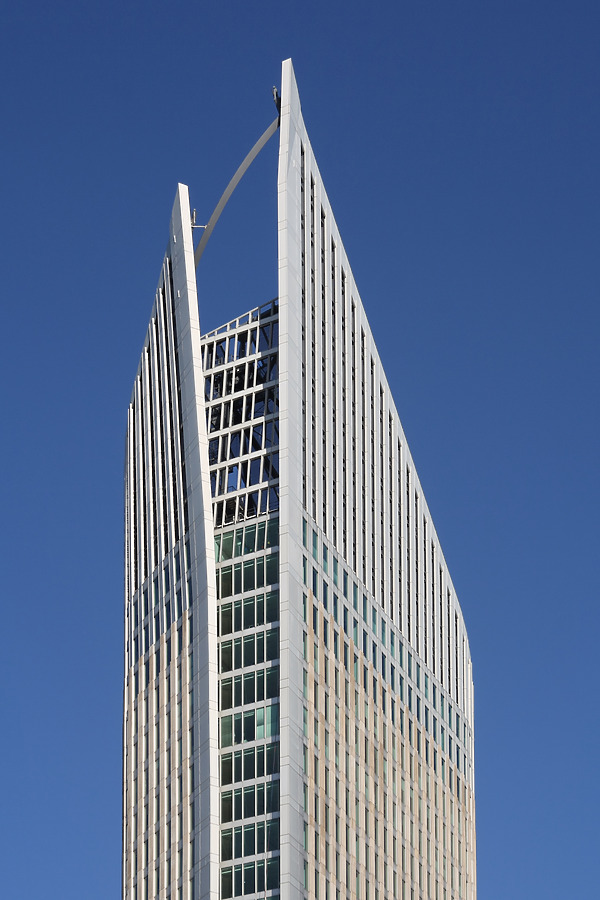 Hoftoren by Michiel van Dijk