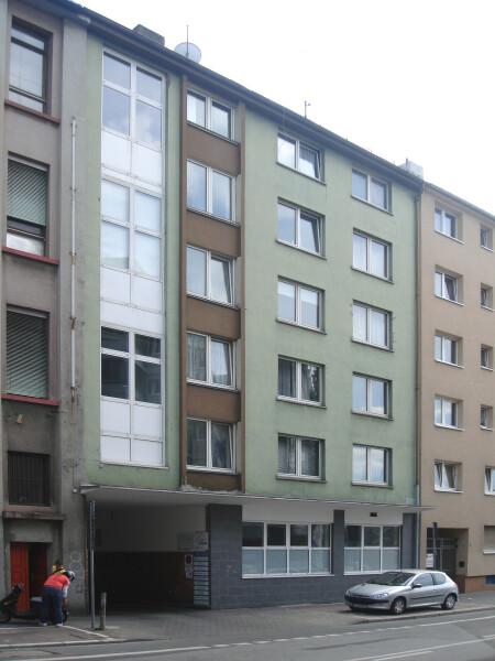 Hohenstaufenstraße 6