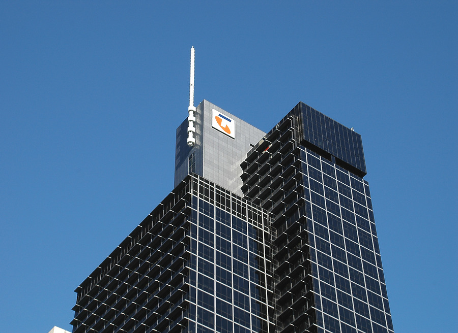 Telstra Corporate Building by John Bek