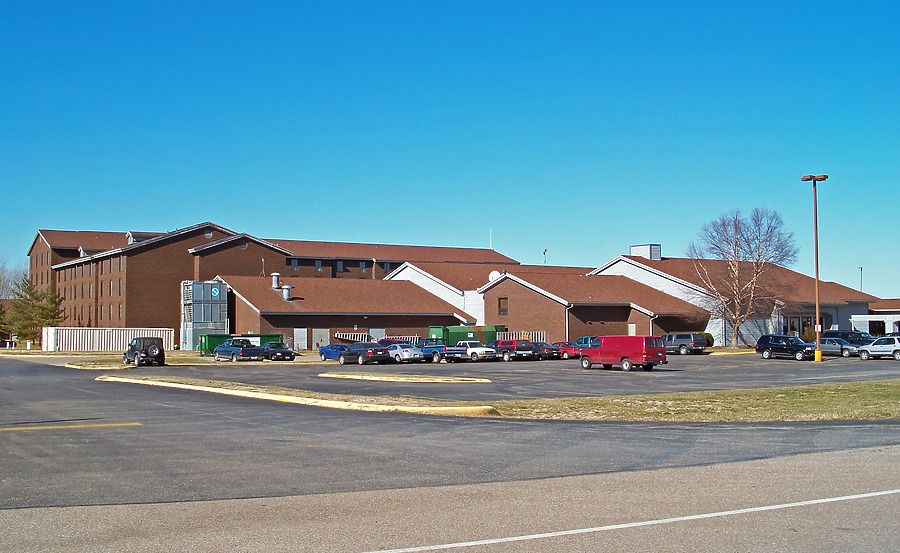 DoubleTree by Hilton Collinsville / Saint Louis by Ryan Hildebrand