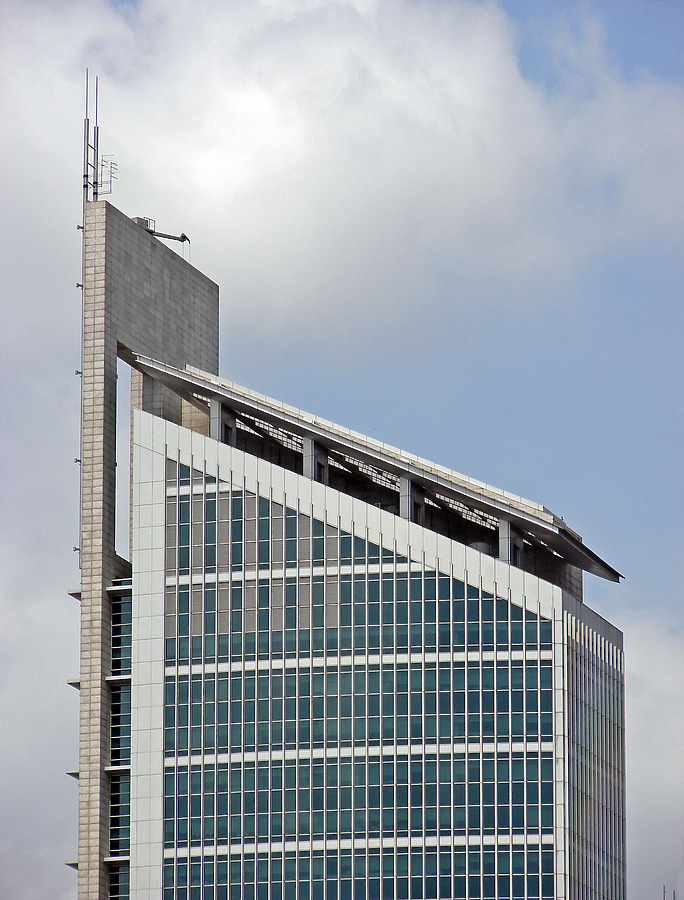 SGX Centre One by Horst Kiechle