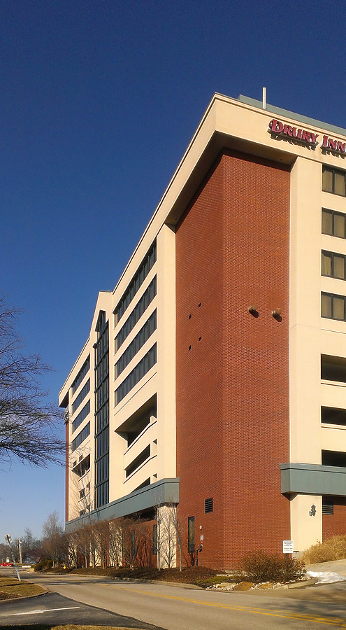 Drury Inn & Suites Creve Coeur by Ryan Hildebrand